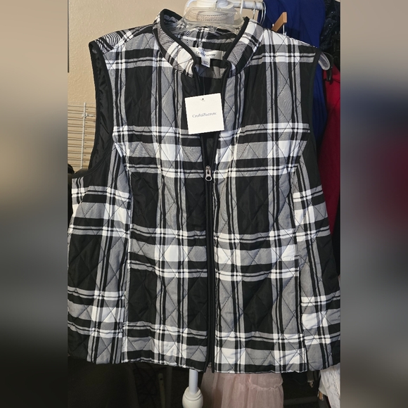 NWT Croft & Barrow Women's Black Plaid Quilted Vest XXL - Picture 1 of 7